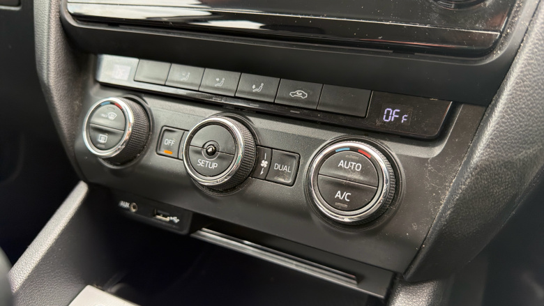 Skoda Octavia 1.6 TDI CR SE Business GreenLine III 5dr Diesel Estate